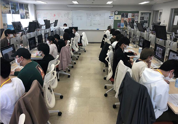 그래픽디자이너 일본전자전문학교 2.jpg