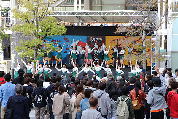 일본 다이토분카대학 축제 1.jpg