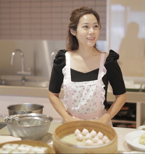 핫토리영양전문학교 졸업생 마카롱 떡 케이크 개인스튜디오 최유리 2.jpg
