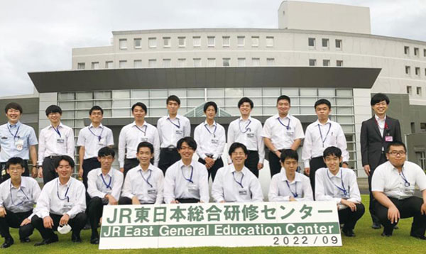 에어라인 철도 호텔 테마파크 전문학교 도쿄 철도과 4.jpg