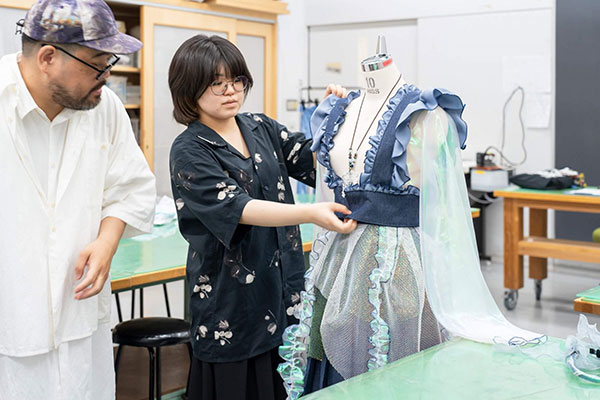 일본미술 쿠와사와디자인연구소 상품기획 수업 6.jpg