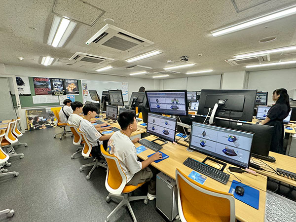 일본전자전문학교 IT와 디자인을 동시에 배운다 4.jpg