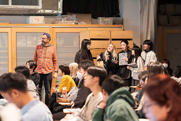 쿠와사와디자인연구소 바우하우스 특별수업 7.jpg