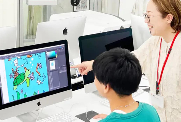 도쿄디자인전문학교 1년과정 디자인커뮤니케이션과 2.jpg