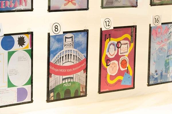 쿠와사와디자인연구소 시부야 MODI 포스터 전시 참여 6.jpg