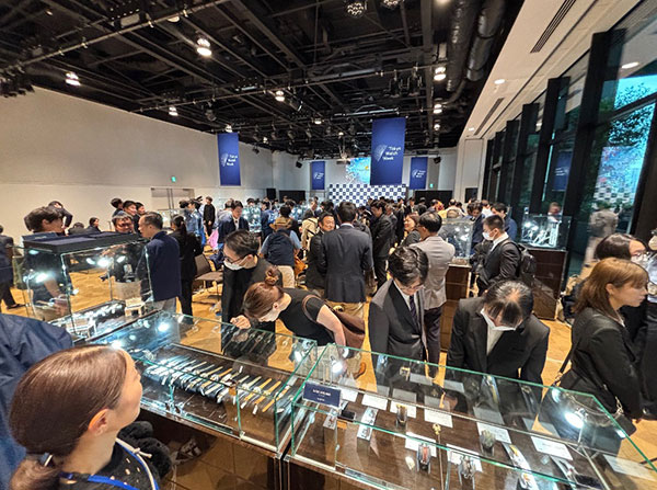 히코미즈노주얼리컬리지 도쿄 워치위크 3.jpg