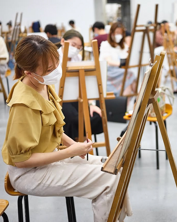 쿠와사와디자인연구소 입시 가이드 미대와 전문학교 차이점 3.jpg