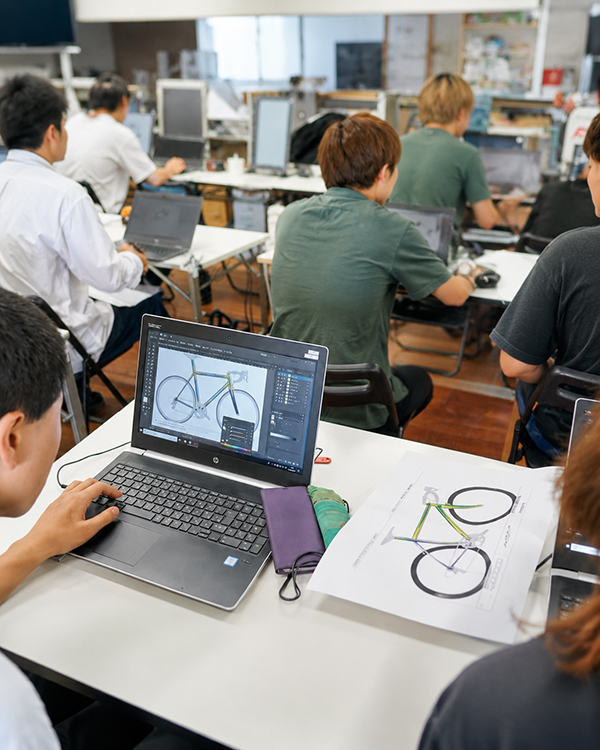 도쿄사이클디자인전문학교 체험입학 1.jpg